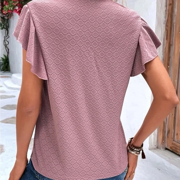 Dusty pink 💕 butterfly sleeve tee - Size M NWOT - Picture 2 of 4